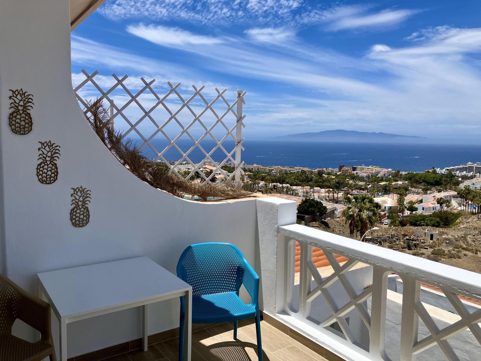 Costa Adeje - Modern Apartment With Terrace Views Of Ocean & Sunset Exterior photo